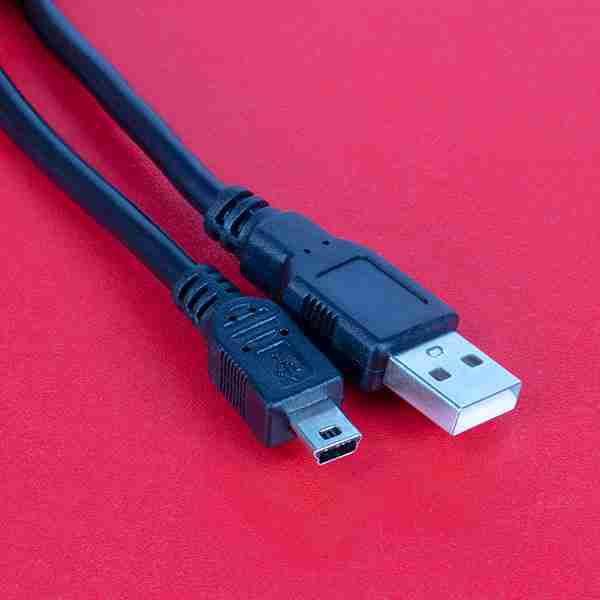 کابل miniusb به USB  به طول 1.5 متر